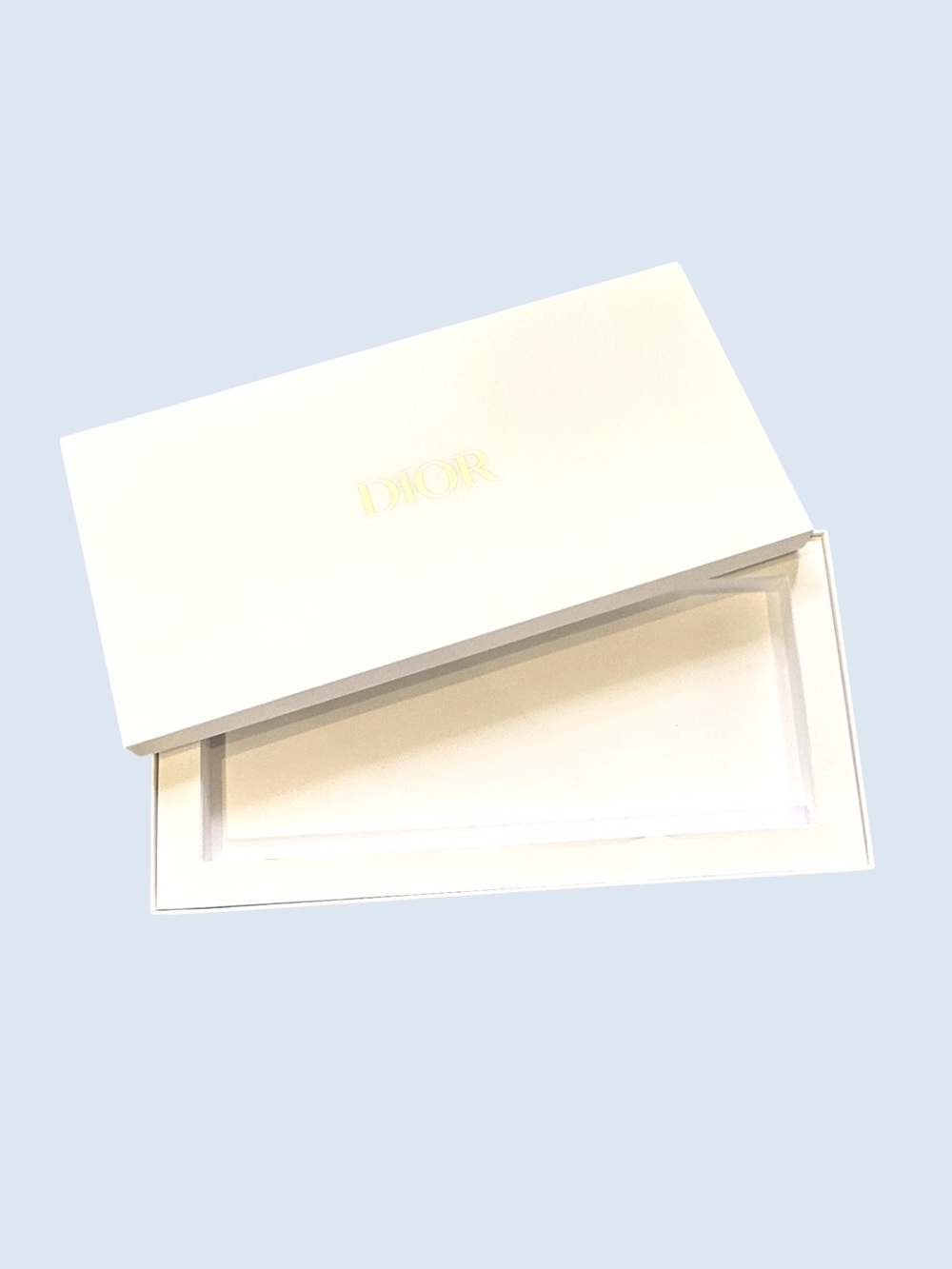 DIOR Gift Box, Bag & Ribbon - Picture 3 of 6